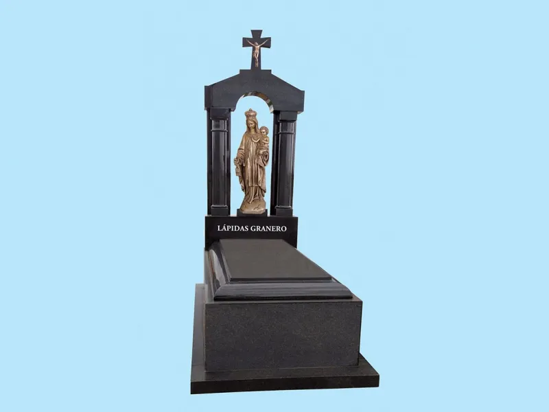 Panteón tapa inclinada Ref. 75D en granito Sudáfrica