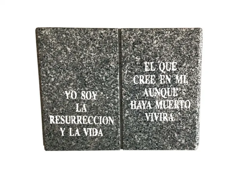 Libro de granito recto
