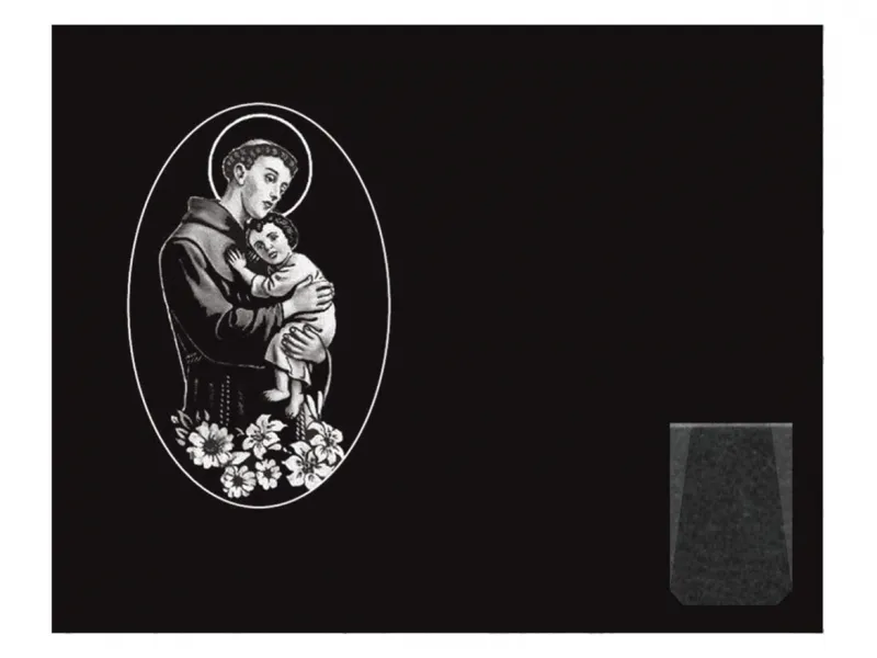 Lápida de nicho Ref.30 en granito Negro Intenso con imagen grabada a láser