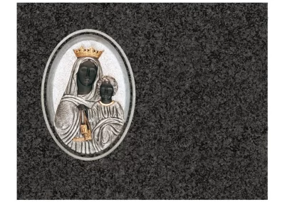 Lápida de nicho Ref. 5088 en granito Sudáfrica con Virgen del Carmen tallada